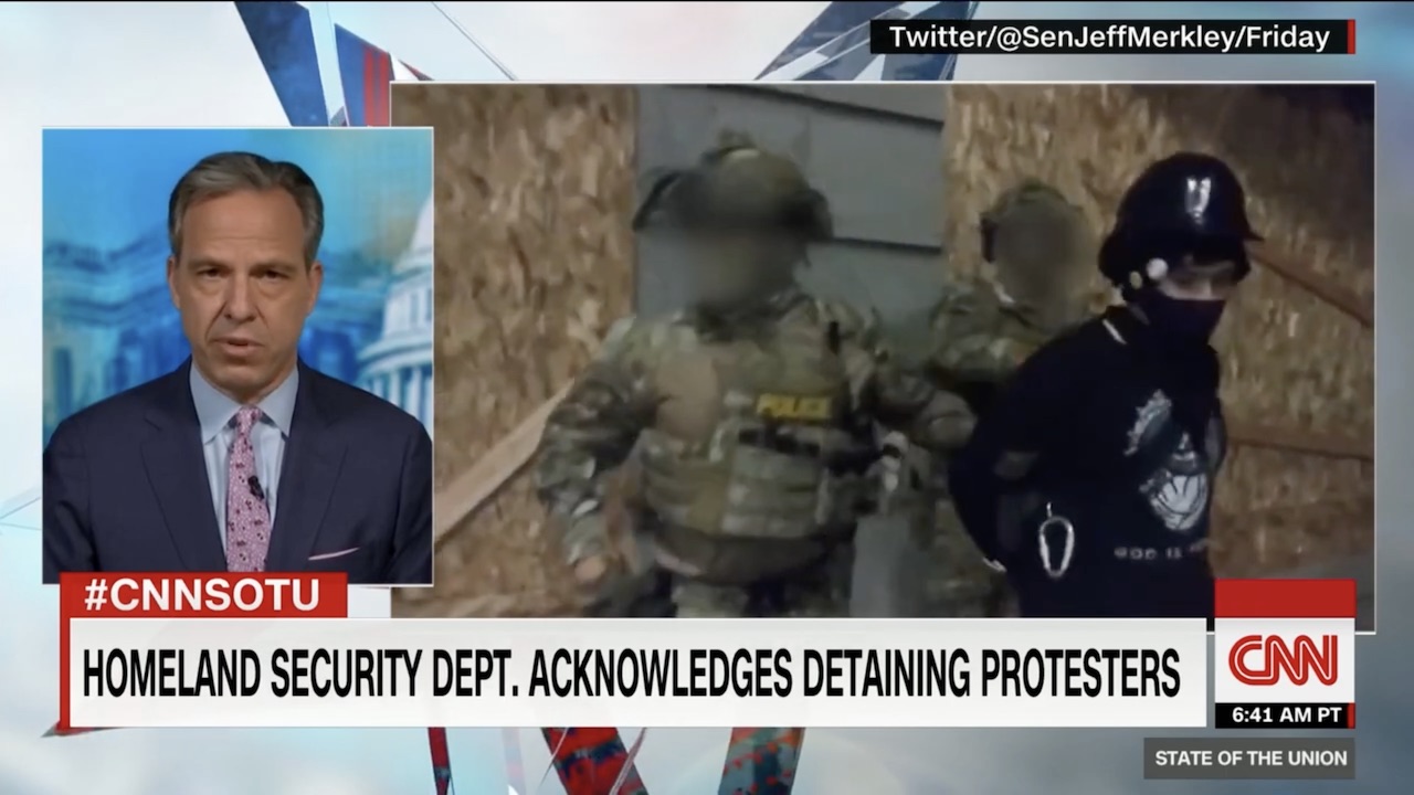 CNN blurred photo